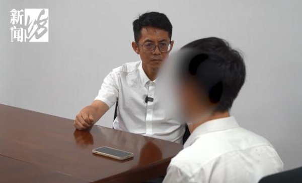 宝牛配 来沪高材生被拍下不雅照！“我以为大城市男女思想都前卫”